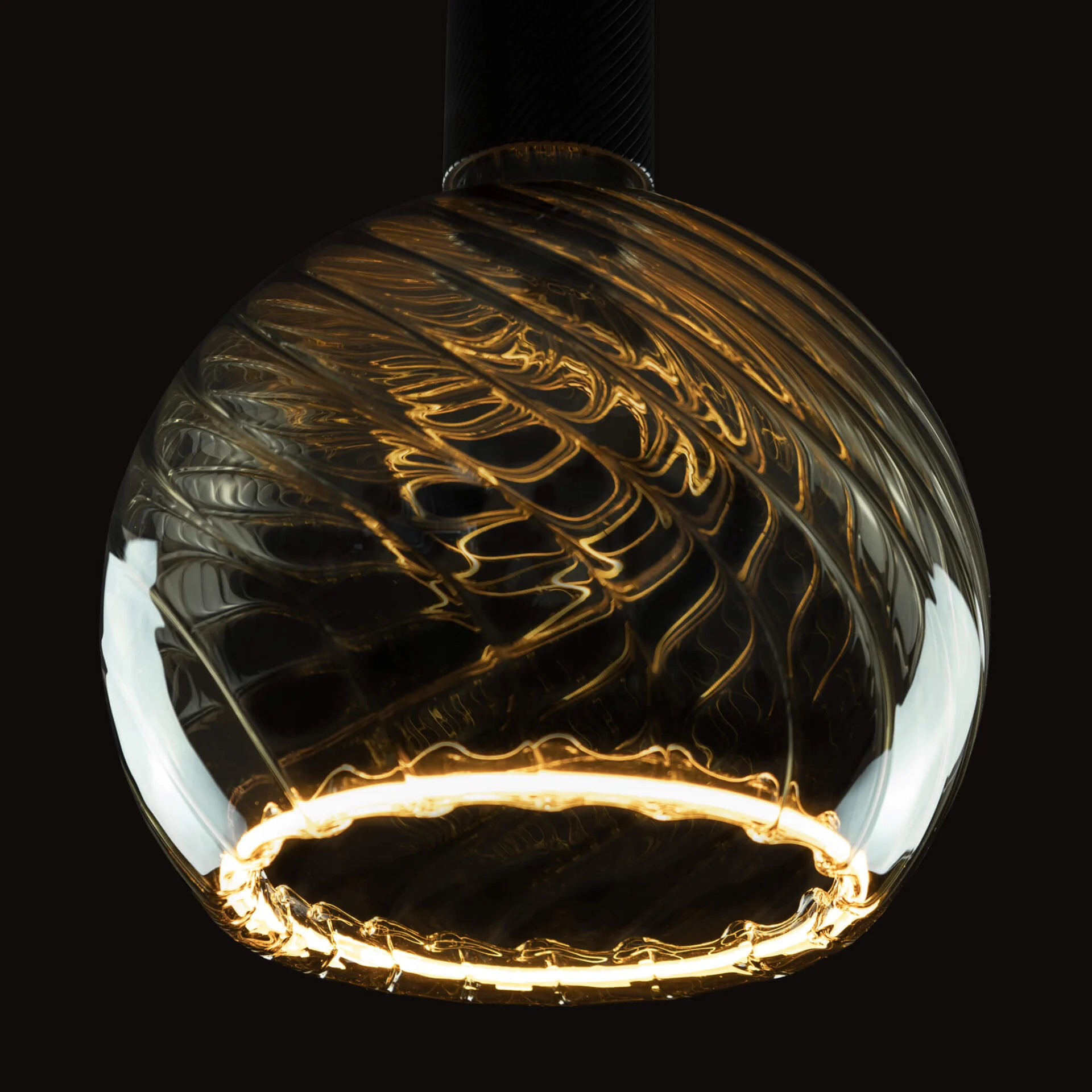 LED Floating globe twisted smoke 200