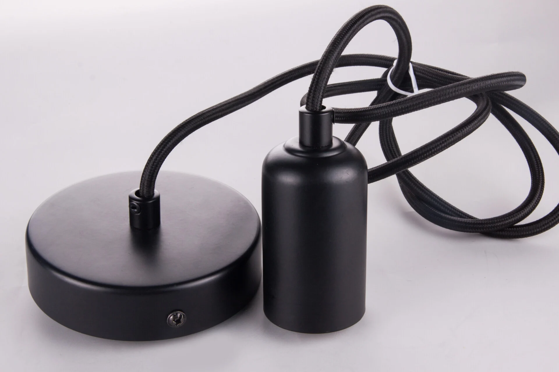 Metalen pendel mat zwart 503